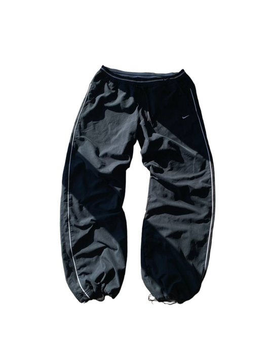 Vintage Nike Baggy Trackpants M Lautaro archive